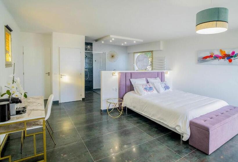 مبيت وإفطار La Colombière