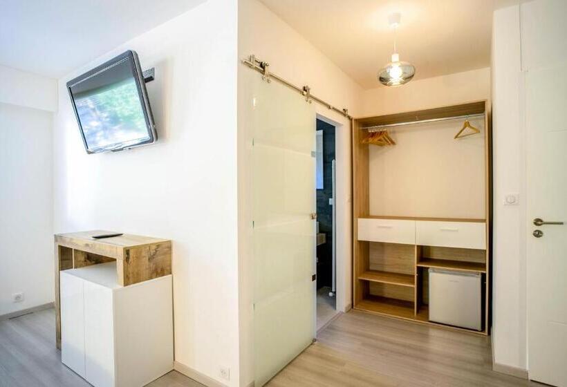 مبيت وإفطار La Colombière