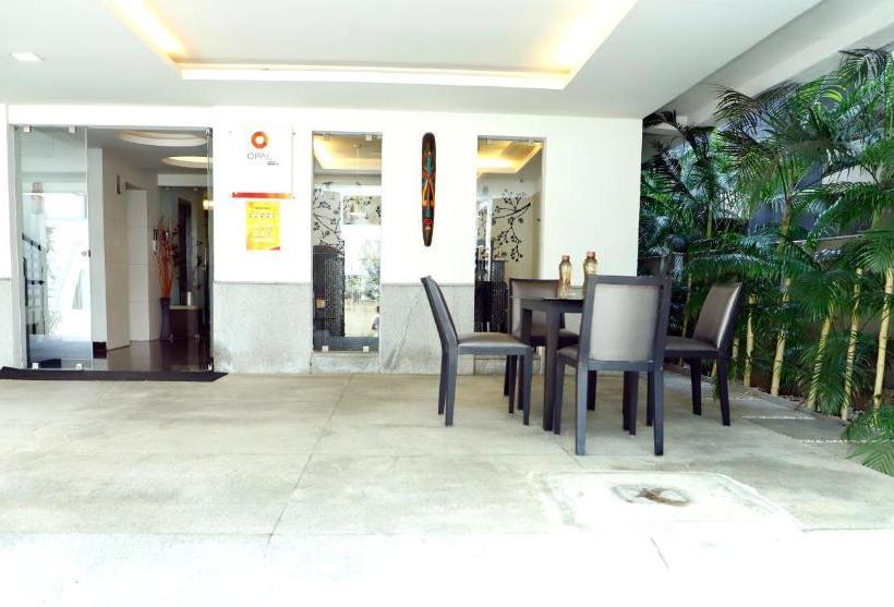 Bed and Breakfast Opal Serviced Residences (unit Of Prohotel)