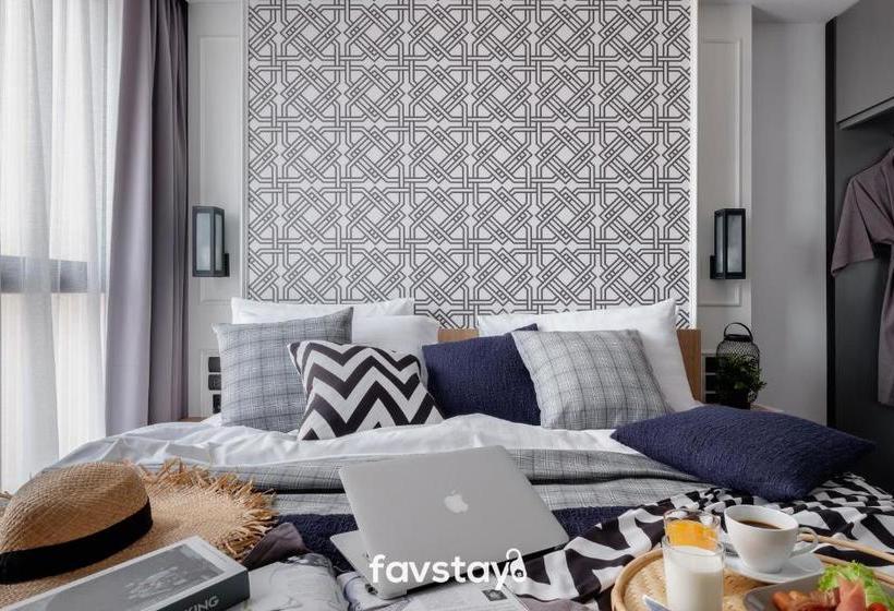 Chezzotel Pattaya  & Residence