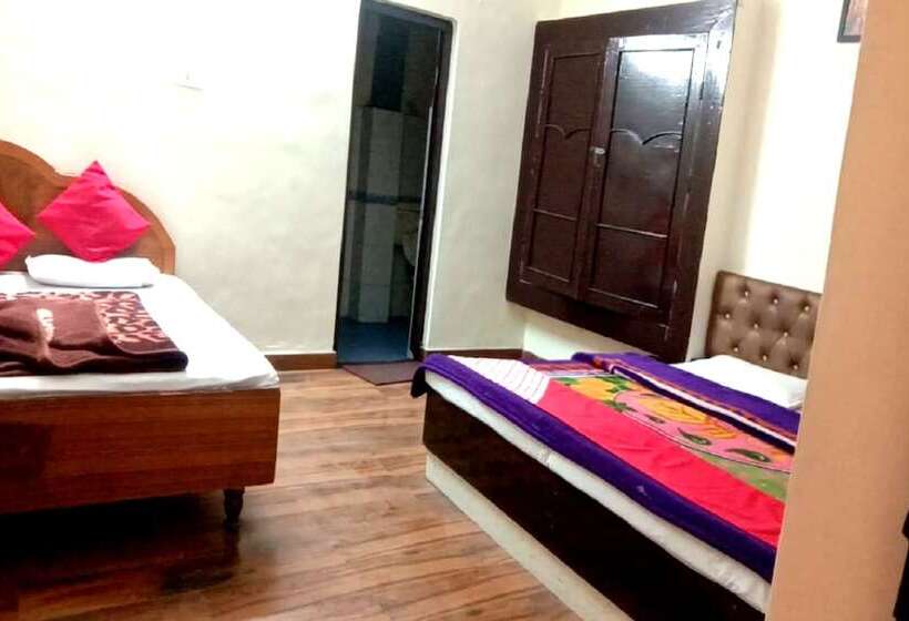 호텔 Goroomgo Broadway Nainital