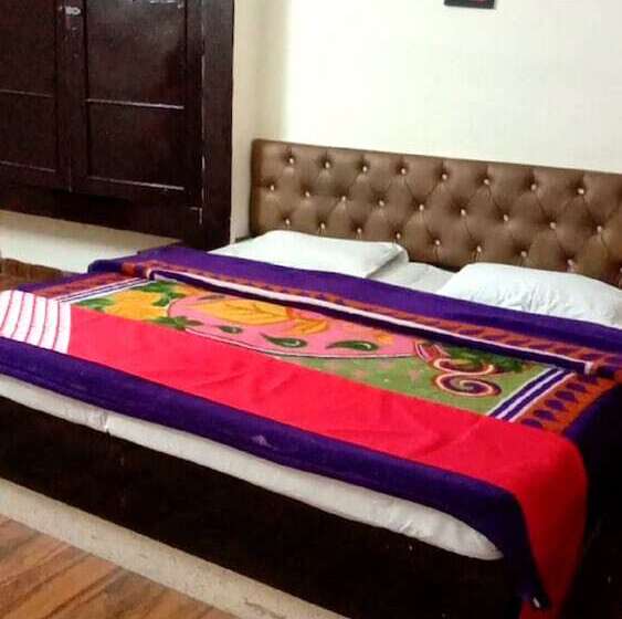 호텔 Goroomgo Broadway Nainital