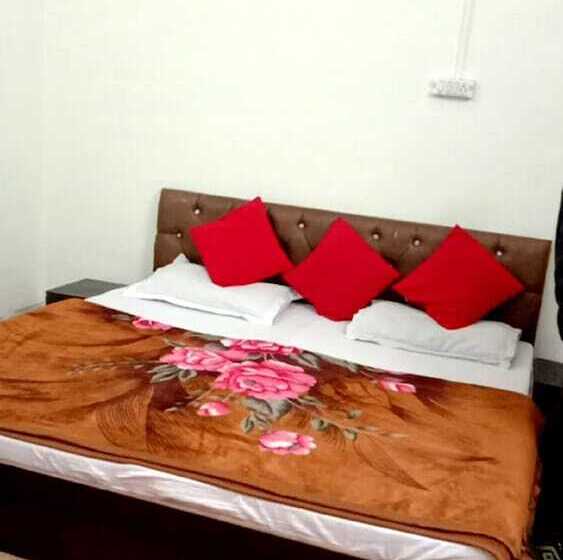 호텔 Goroomgo Broadway Nainital