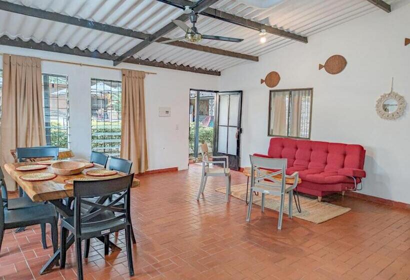 Otel La Rosa Náutica Club