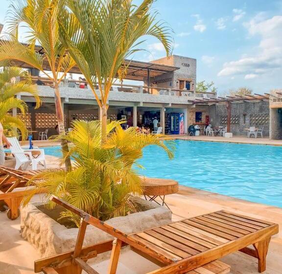 Otel La Rosa Náutica Club