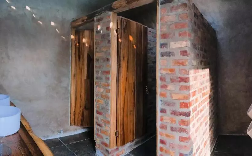 Hotelli La Rosa Náutica Club