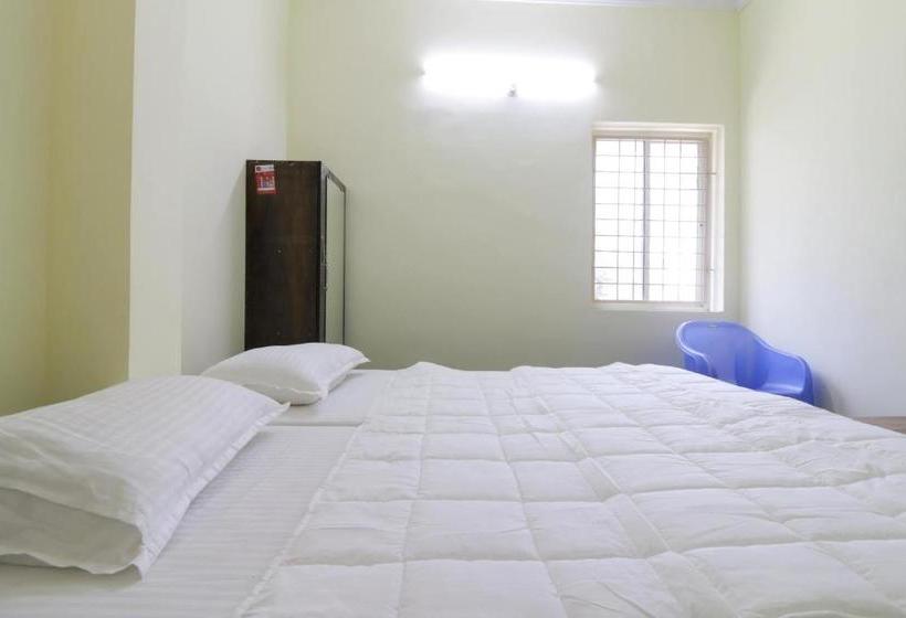 Отель Oyo 78694 Sri Deepak Krishna Home Stay