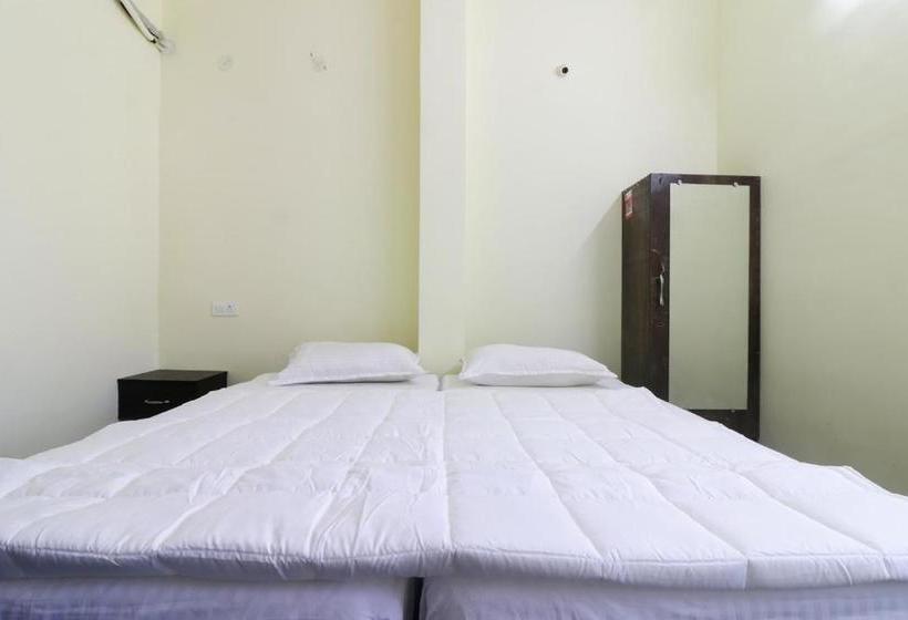 Отель Oyo 78694 Sri Deepak Krishna Home Stay