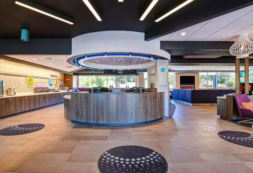 هتل Tru By Hilton Rocky Mount