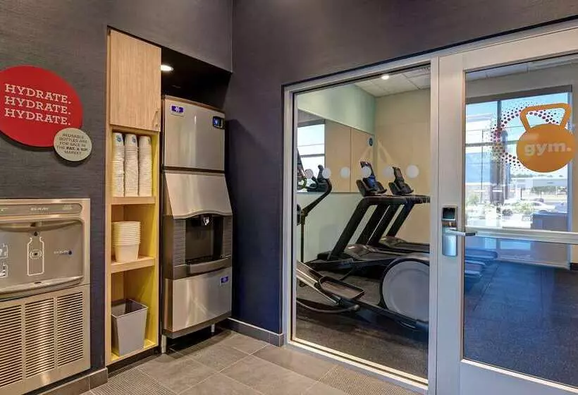 هتل Tru By Hilton Rocky Mount