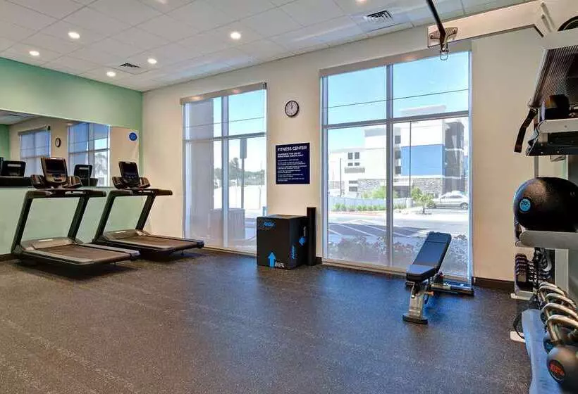 هتل Tru By Hilton Rocky Mount