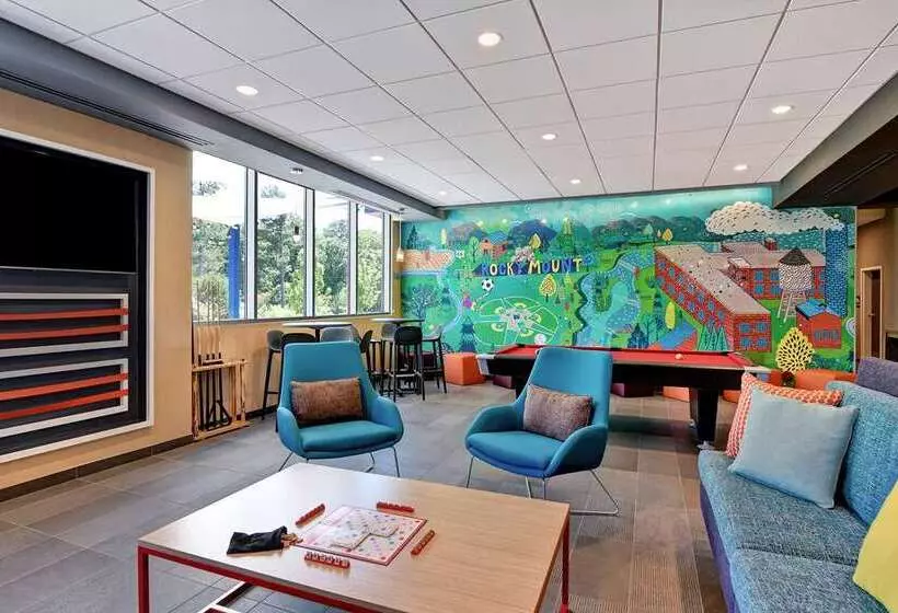 هتل Tru By Hilton Rocky Mount