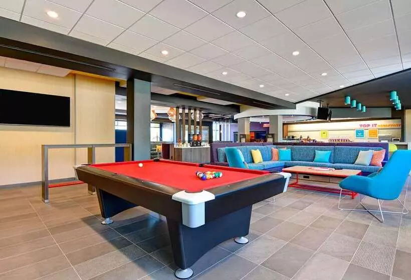 هتل Tru By Hilton Rocky Mount