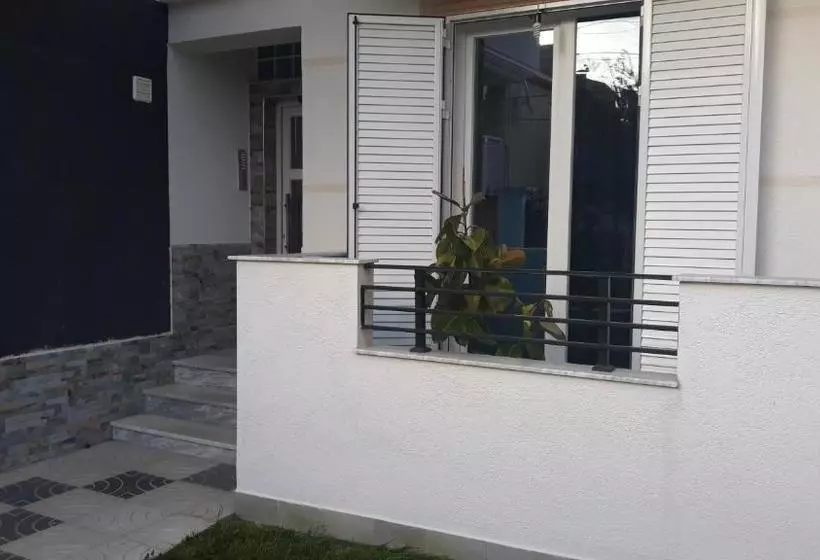 پانسیون Odisea S Apartment
