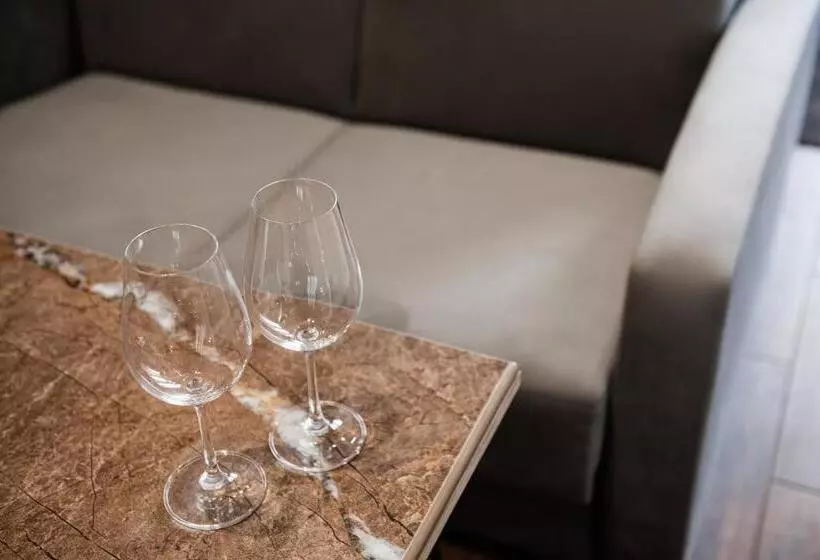 нові смарт квартири з парком і набережною!