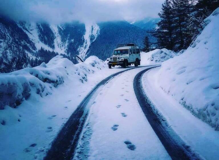 בית מלון כפרי Himalayan Dews Ukhimath