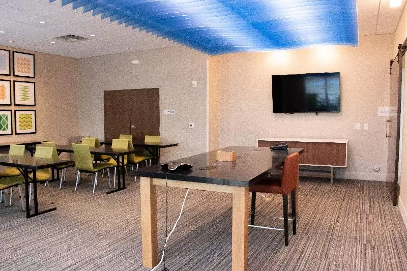 Hotelli Holiday Inn Express & Suites Tuscaloosa East, An Ihg