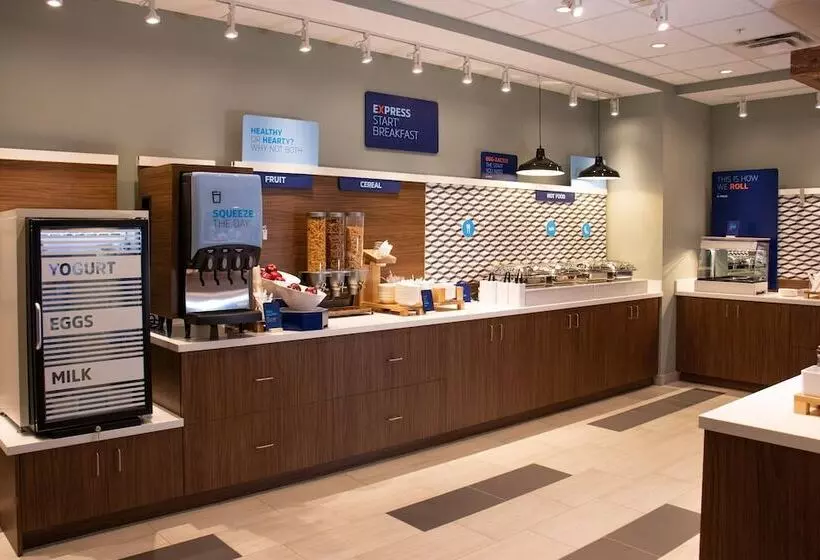 Hotelli Holiday Inn Express & Suites Tuscaloosa East, An Ihg