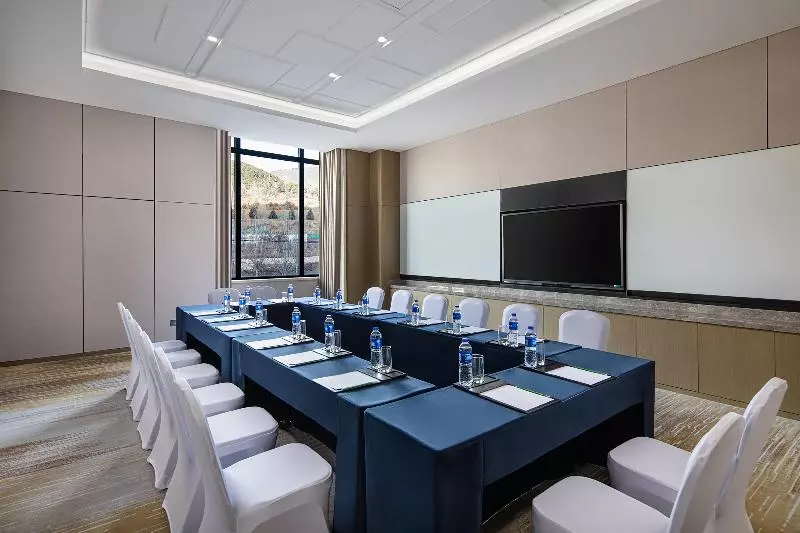 ホテル Holiday Inn Express Chengde Park View, An Ihg