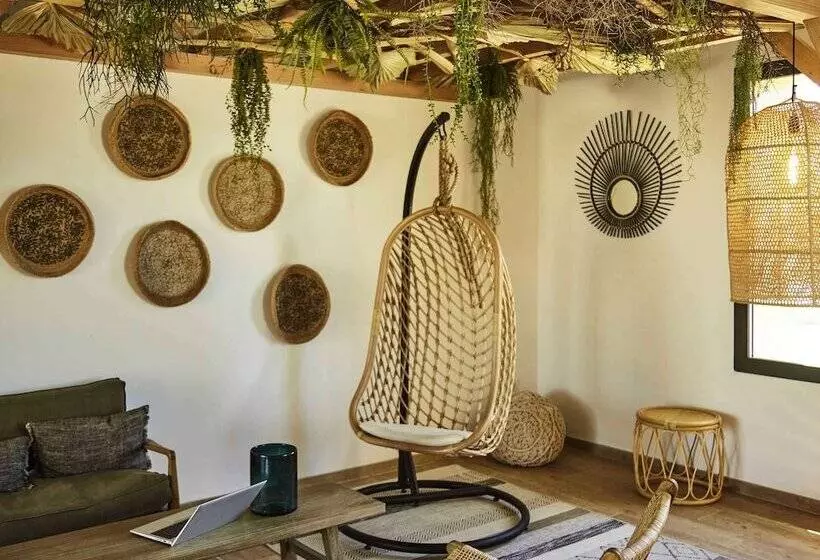 ホテル Ibis Styles Montpellier Aéroport Parc Des Expos