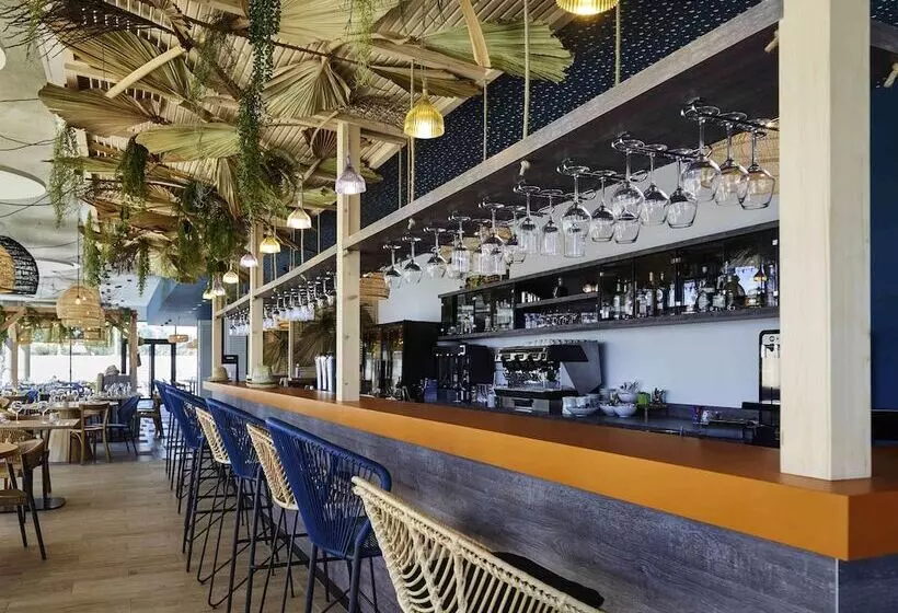 ホテル Ibis Styles Montpellier Aéroport Parc Des Expos