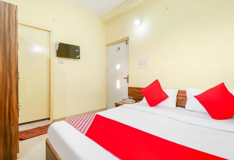 בית מלון כפרי Oyo 78488  Parkland Blue