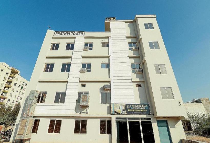 בית מלון כפרי Oyo 78488  Parkland Blue