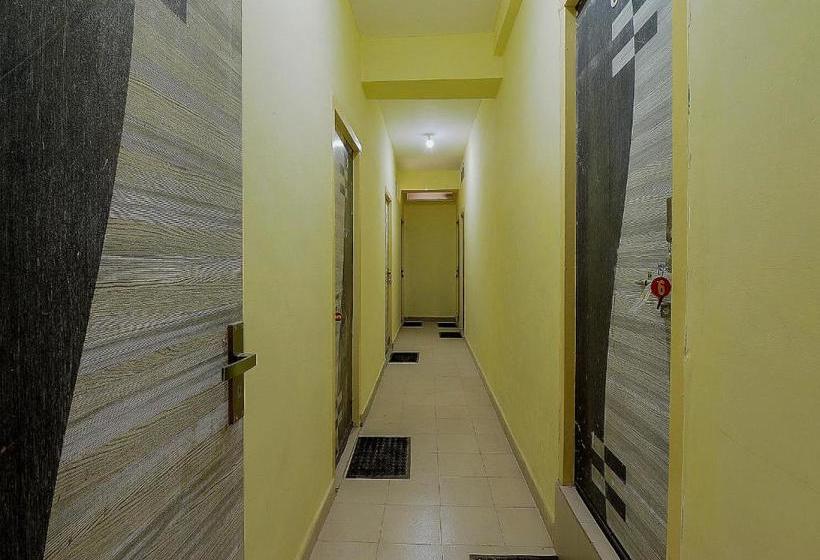 בית מלון כפרי Oyo 78488  Parkland Blue