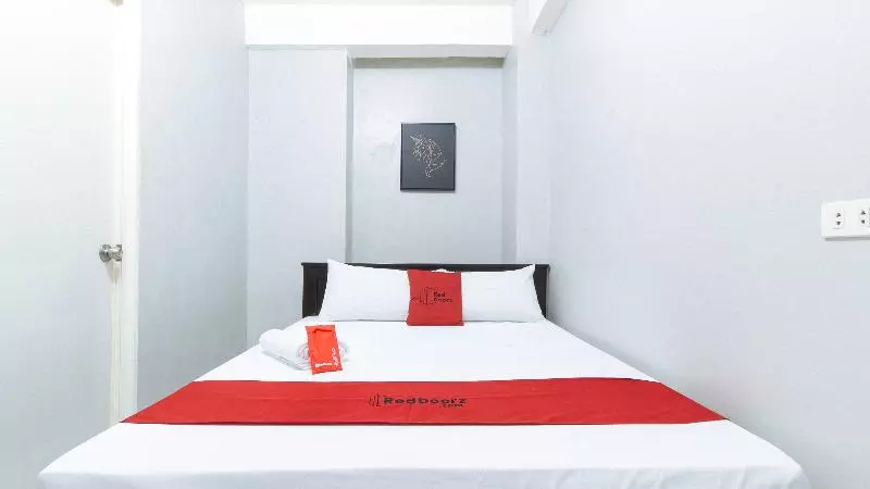 ホテル Reddoorz Near Pasay Rotonda