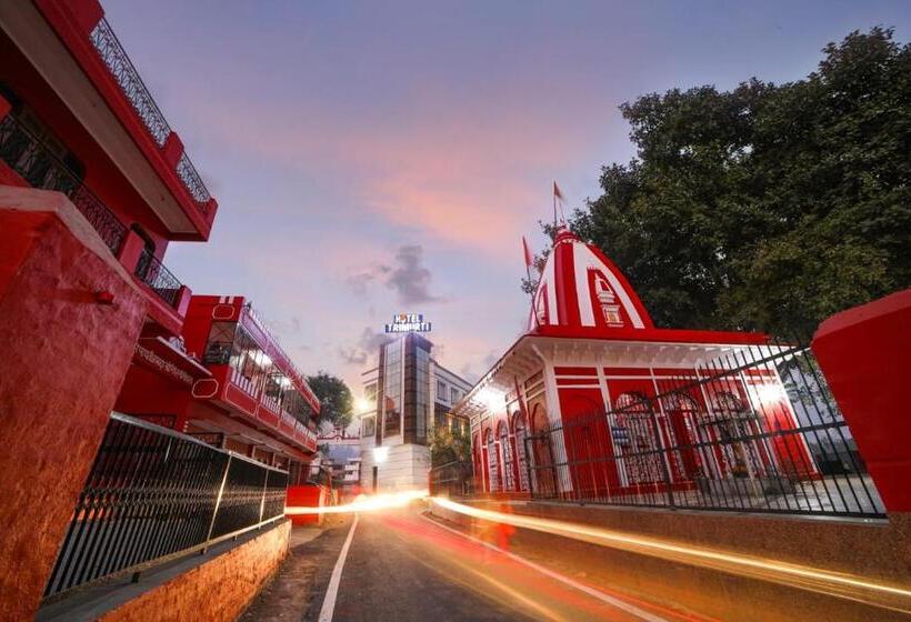Hotel Trimurti
