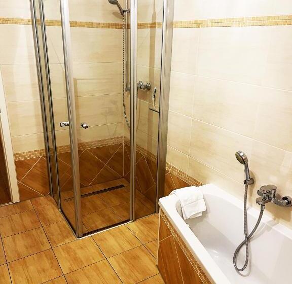 فندق Zum Alten Hafen