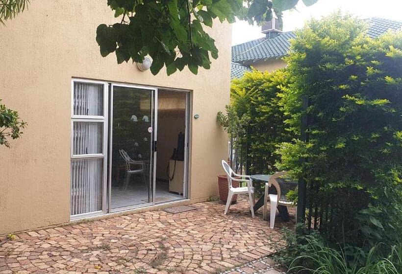 Пансион Matina Guest House