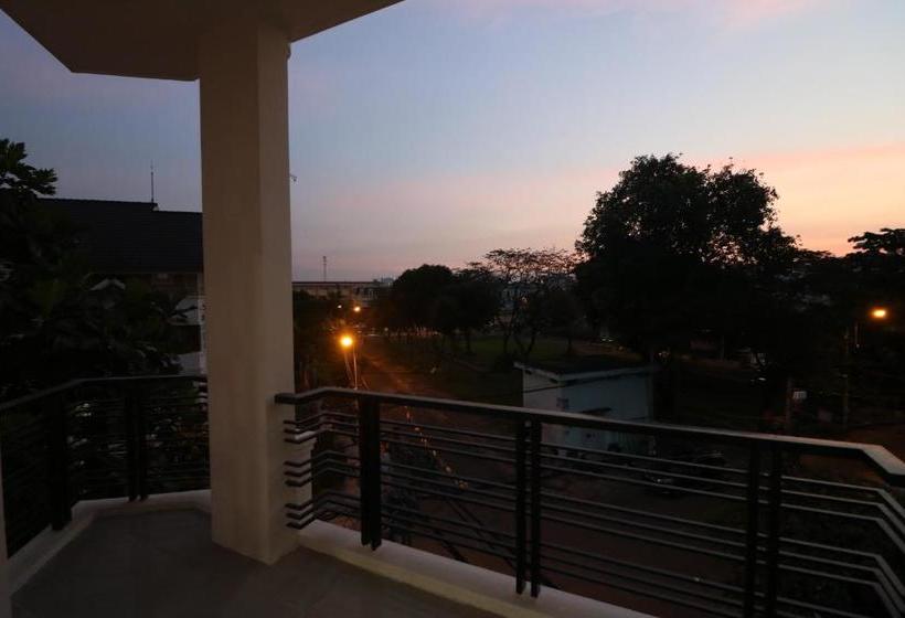 בית מלון כפרי Aloha