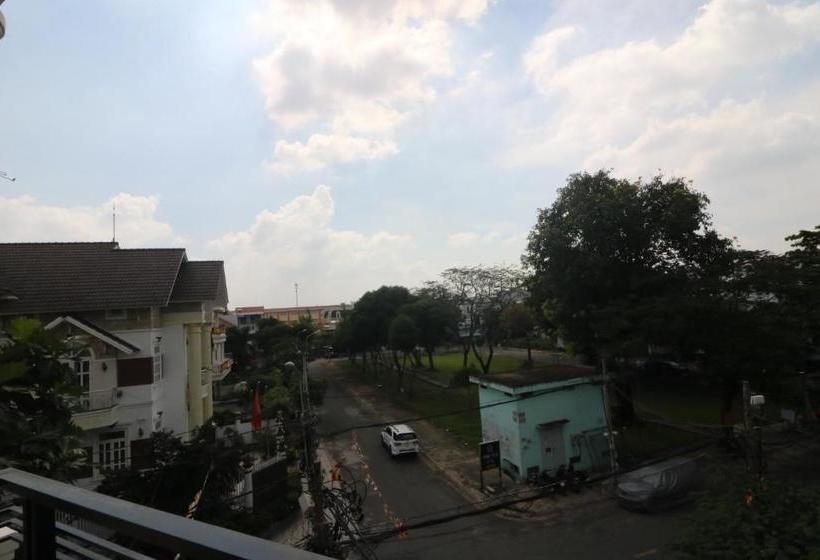 בית מלון כפרי Aloha