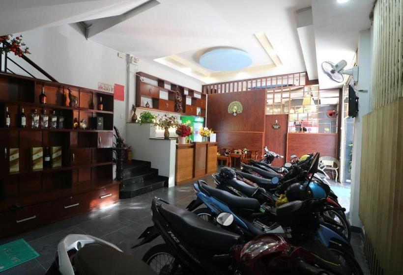 בית מלון כפרי Aloha