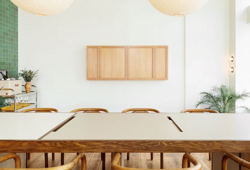 فندق Grand Stark