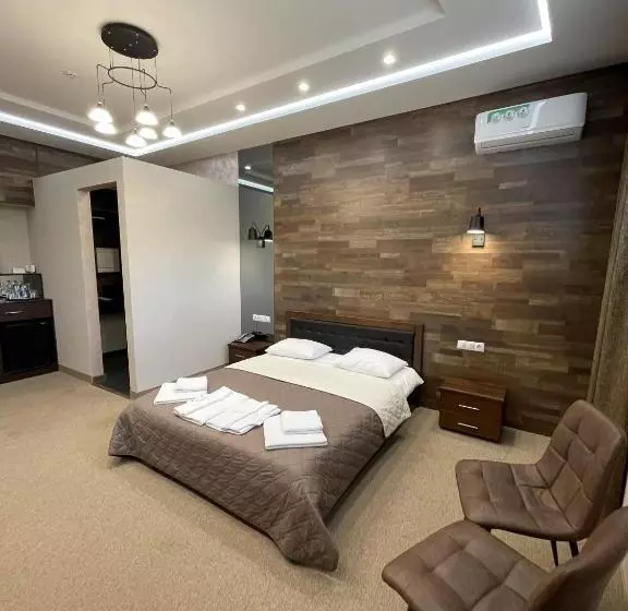 Hotel Levanevsky