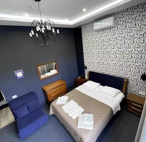 Hotel Levanevsky