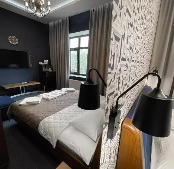 Hotel Levanevsky