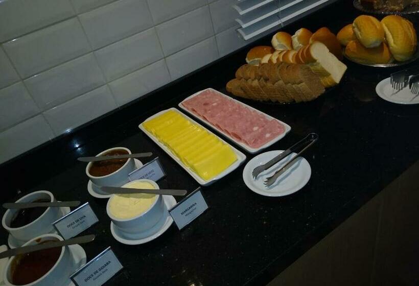 호텔 Nhtel Superior