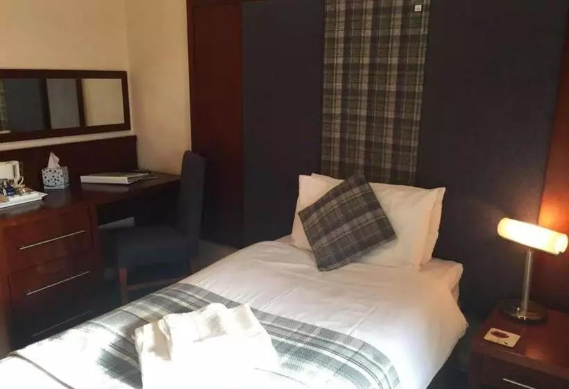 Hotelli Polochar Inn