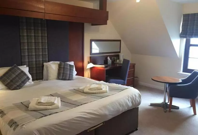 Hotelli Polochar Inn