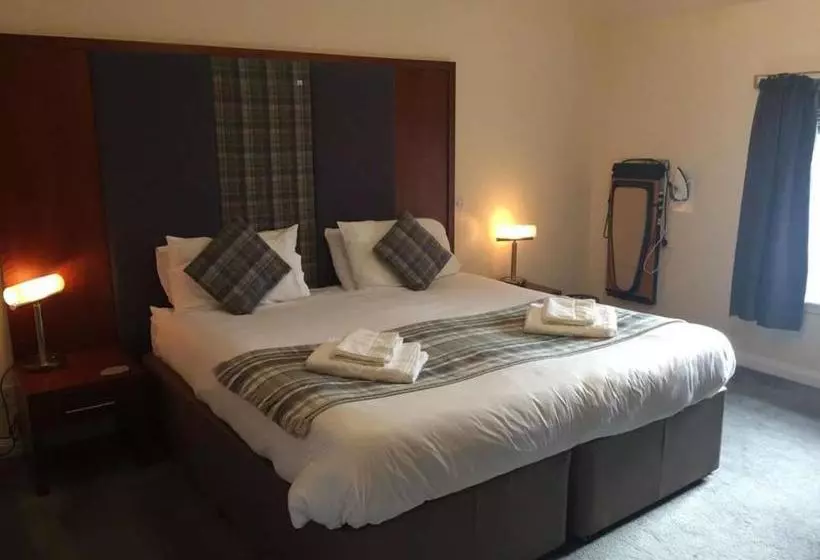 Hotelli Polochar Inn