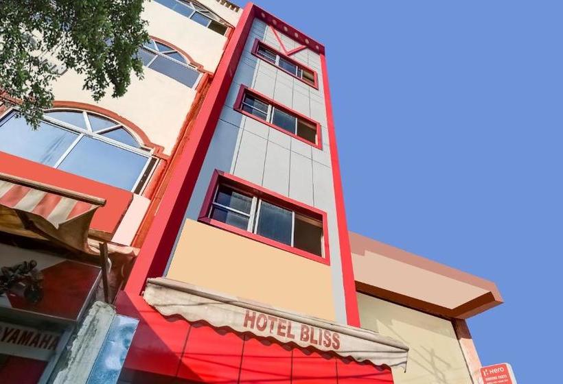 Spot On 77656 Hotel The Bliss