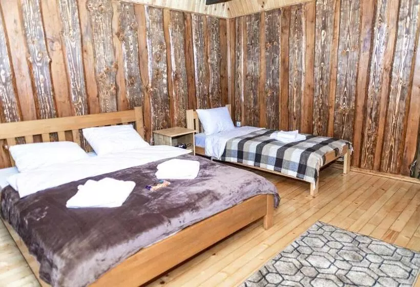 ホテル Wood House