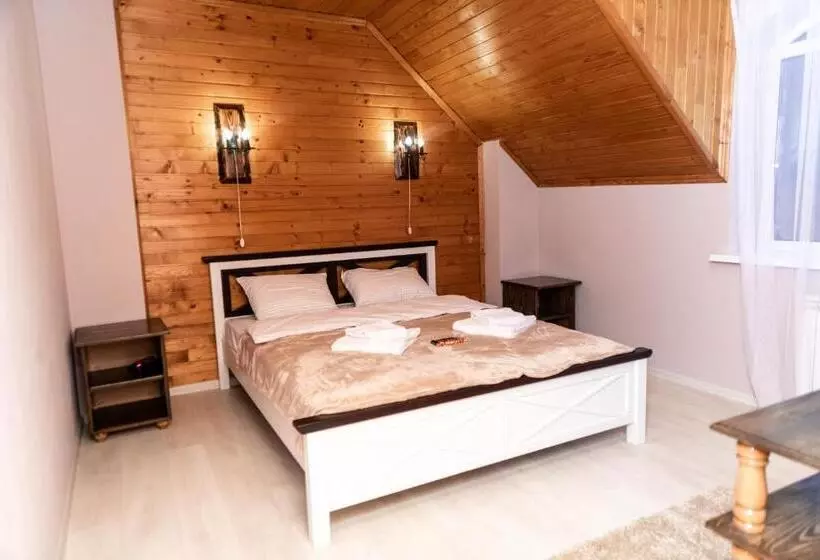 ホテル Wood House