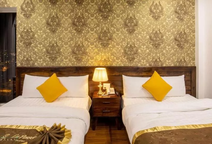 La Pense E Hotel   Dalat
