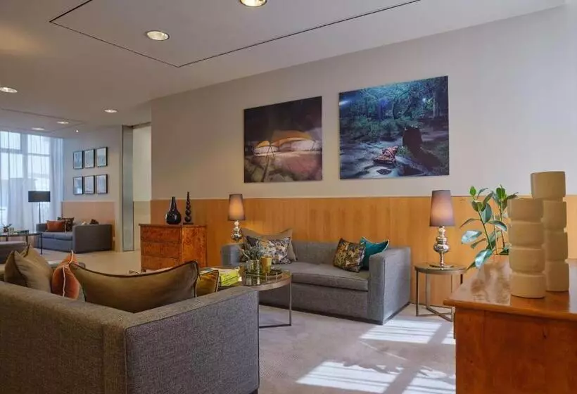 Adina Apartment Hotel Berlin Checkpoint Charlie