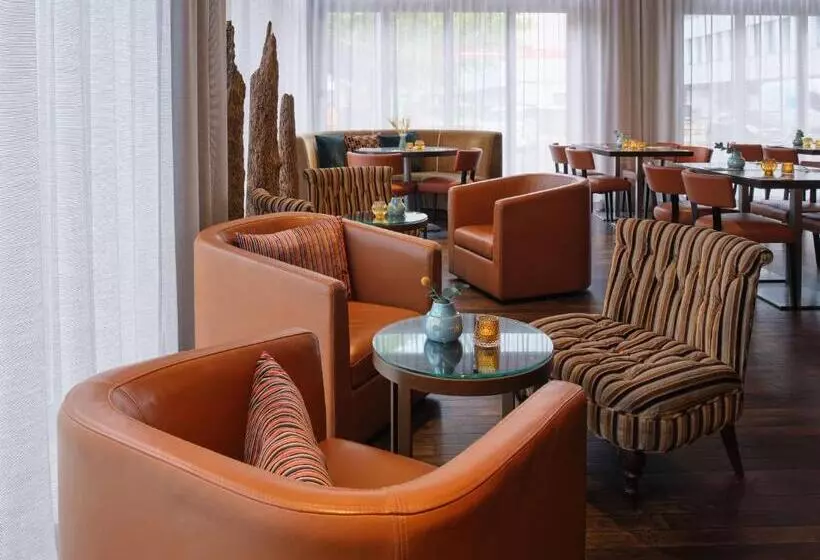 Adina Apartment Hotel Berlin Checkpoint Charlie