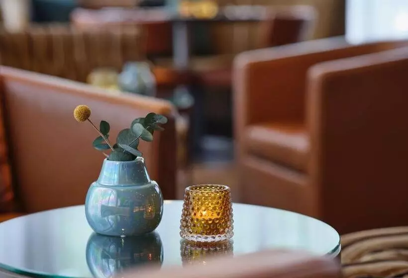 Adina Apartment Hotel Berlin Checkpoint Charlie